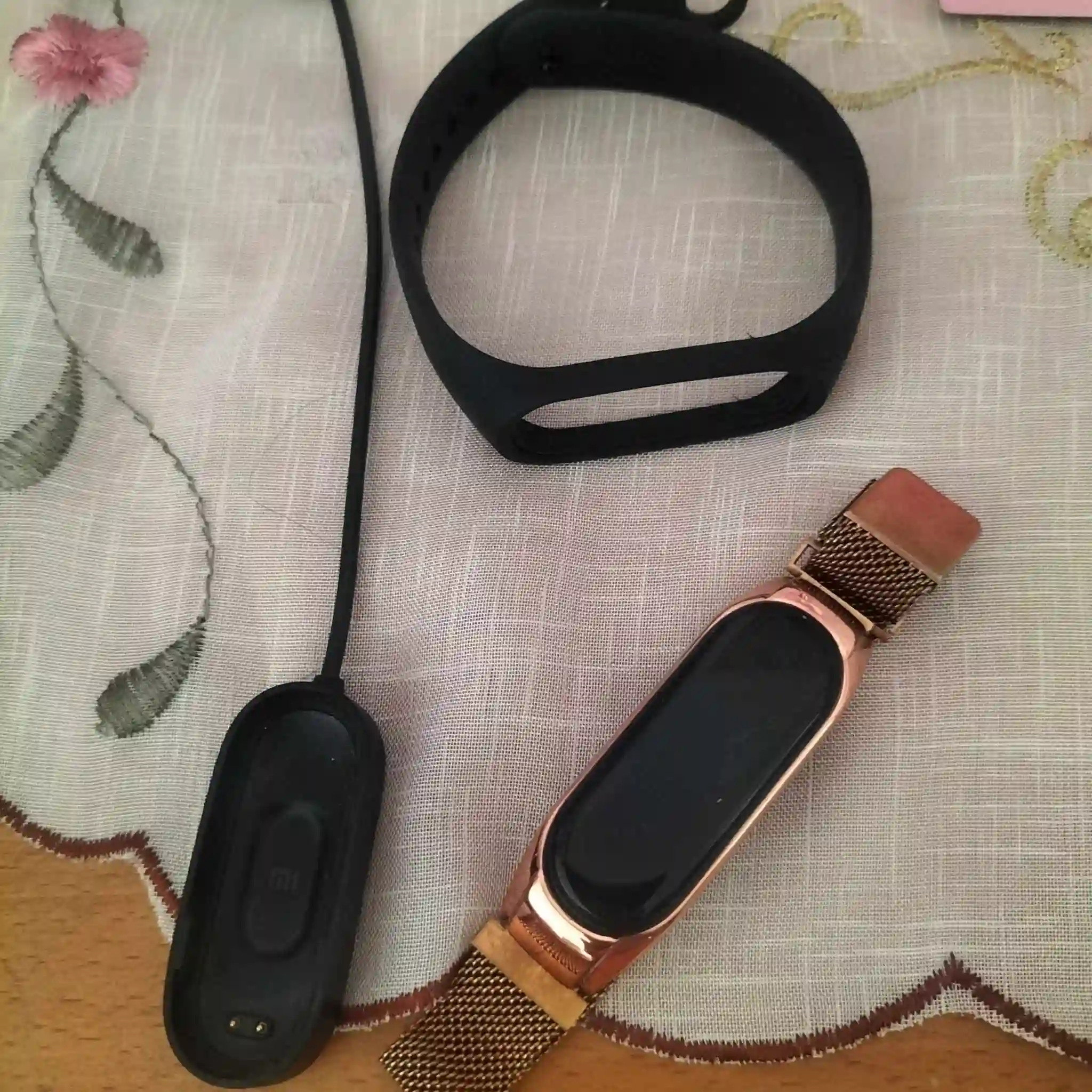 Bracelet Connecté Xiaomi mi Smart Band 4 Noir à Cite El Khadra0