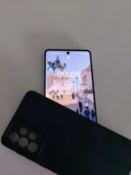 Samsung Galaxy a73 5 g à La Soukra