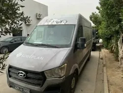 2 Fourgon Hyundai H350