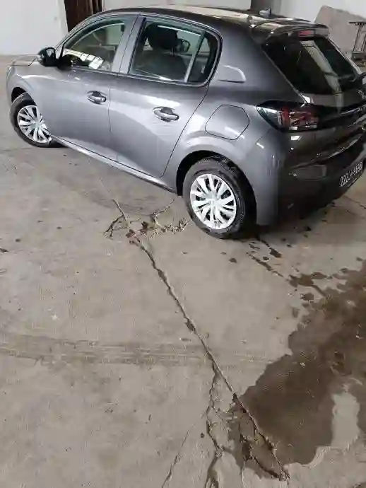 Peugeot 208 Jamais Utilisée0