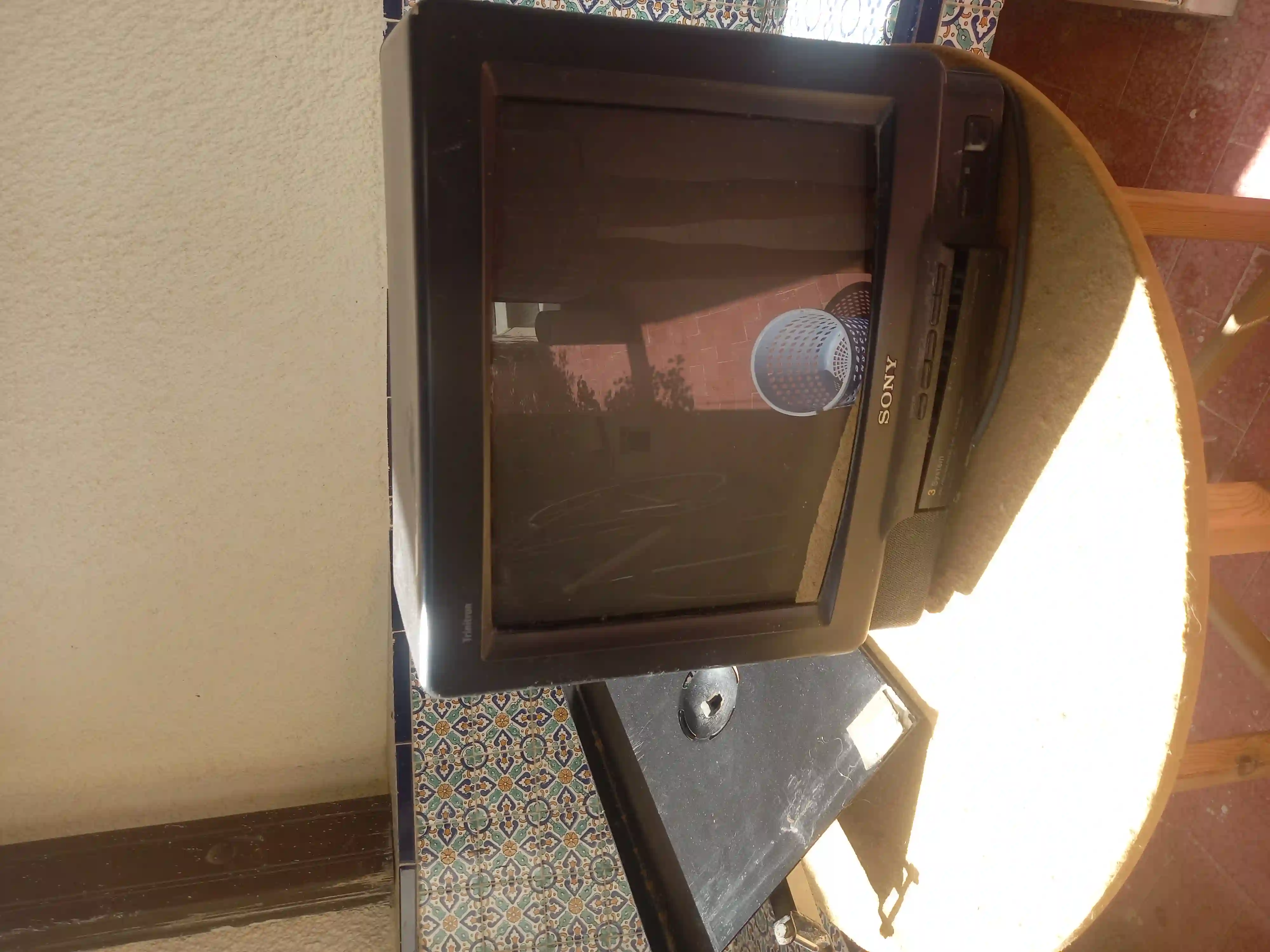 Tv Avec Support à Sfax Ville0