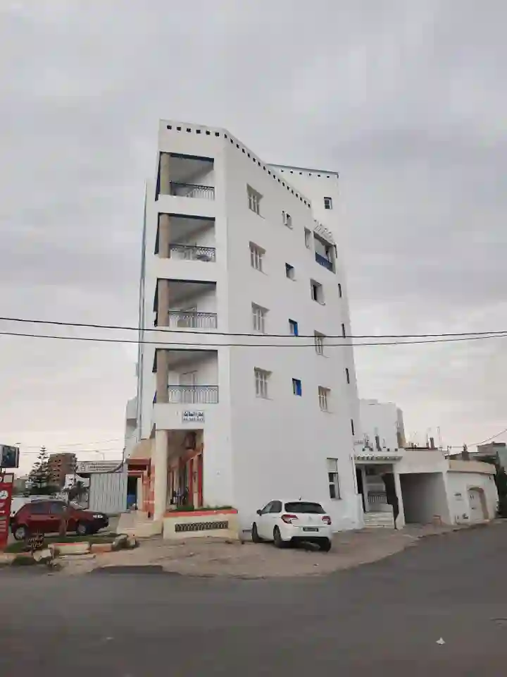 Immeuble Rentable rue Charles de Gaules à Hammam Sousse0