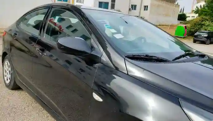 A Vendre Hyundai Accent Première Main - Vue 2
