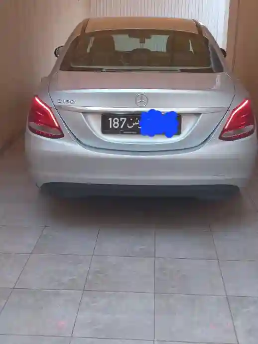 Mercedes Classe C 180 - Année 2016 Excellente Etat - Vue 3