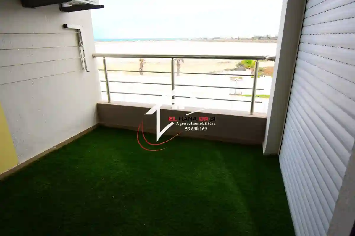 à Vendre s+2 Neuf et vue sur mer à Baghdedi Plage - Vue 4