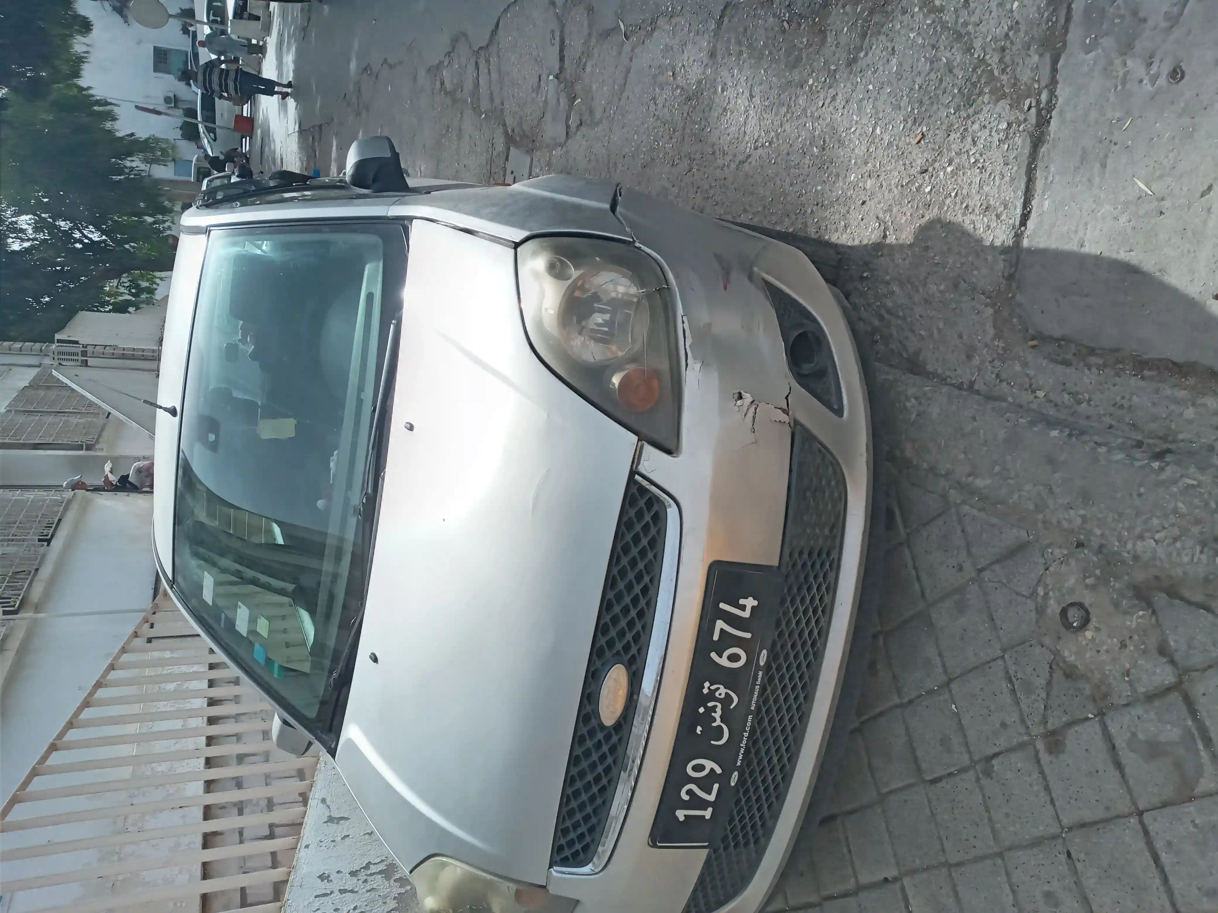 Belle Ford Fiesta à El Omrane - Vue 1