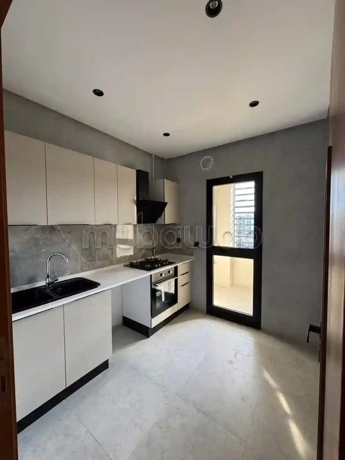 L’aouina Appartement s2 à Louer - Vue 2