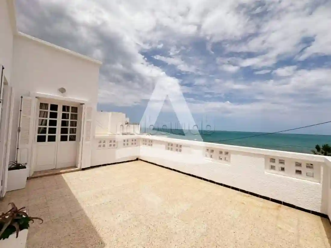 Appartement S2 Meublé vue mer Avec Terrasse - Vue 2