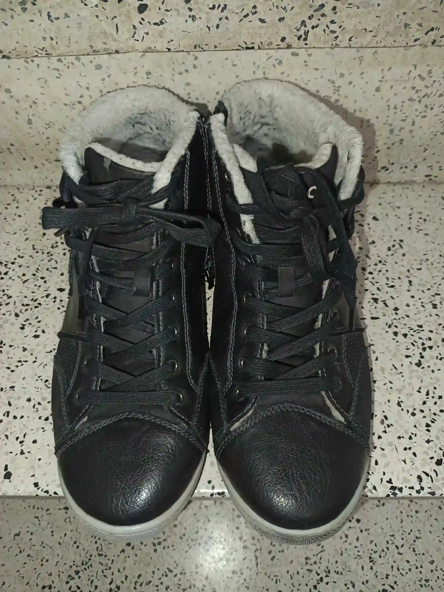 Chaussure en Cuir p44 à Ezzahra - Vue 2
