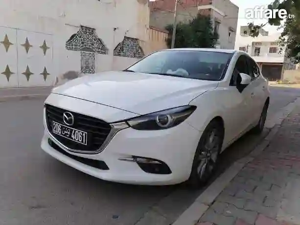 Mazda 3 Skyactiv - Vue 3