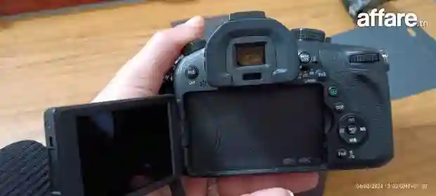 Appareil Photo Panasonic Lumix fz 1000 Neuf - Vue 4