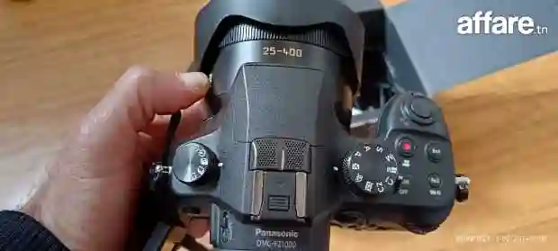 Appareil Photo Panasonic Lumix fz 1000 Neuf - Vue 5