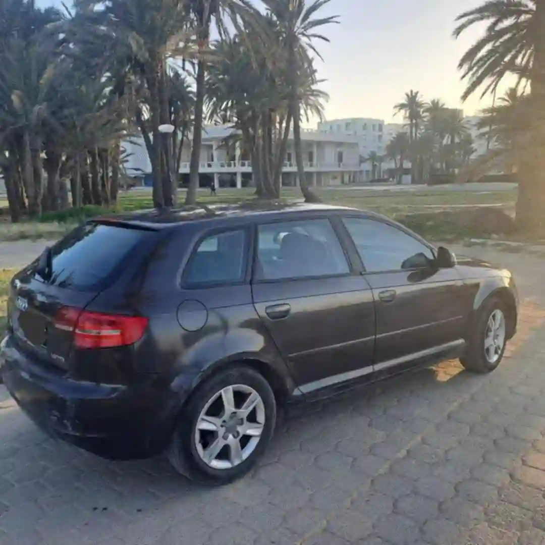 Audi a3 1 6 tdi à Sousse0