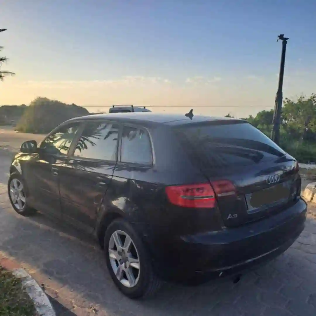 Audi a3 1 6 tdi à Sousse - Vue 2