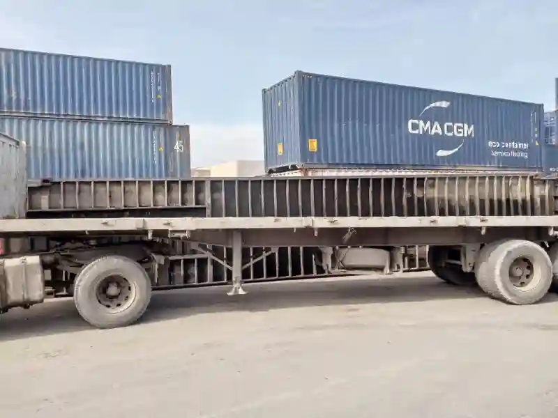 Camion Renault Karex 385 - Vue 2