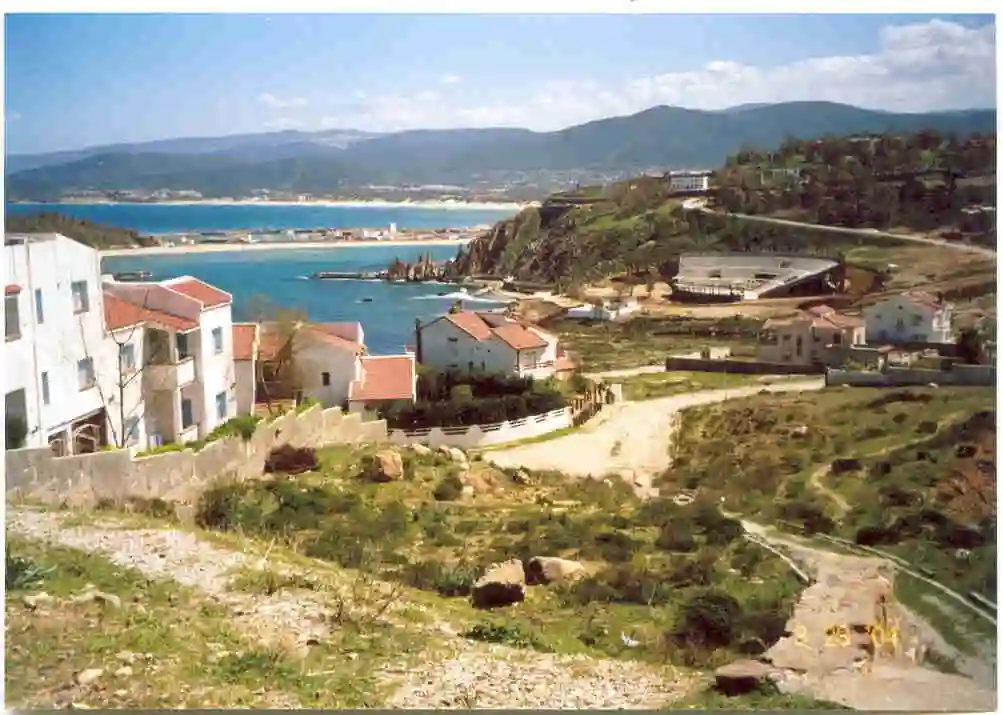 Terrain Titré vue sur mer Zone Touristique Larmel0