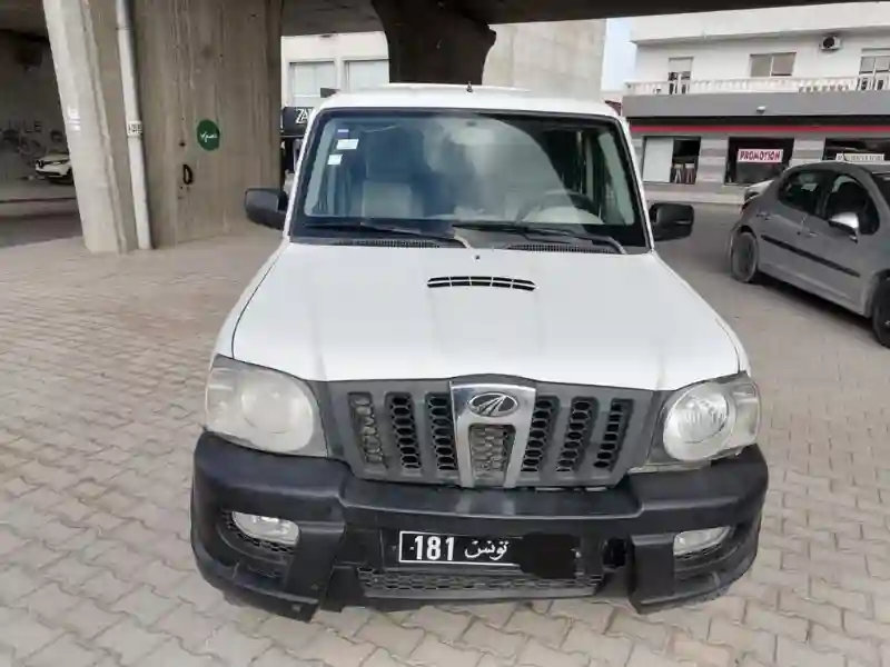 A Vendre Mahindra Scorpio - Vue 2