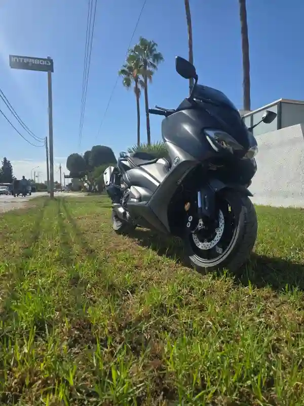 À Vendre Moto Yamaha Tmax 560 - Vue 6