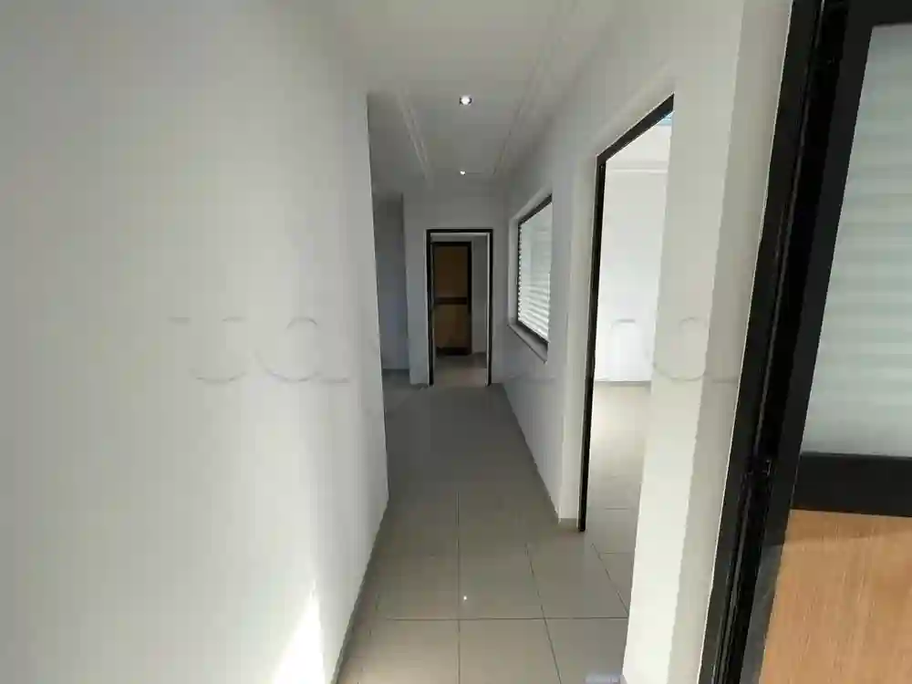 Bureau Hall+3 en Location - Vue 1