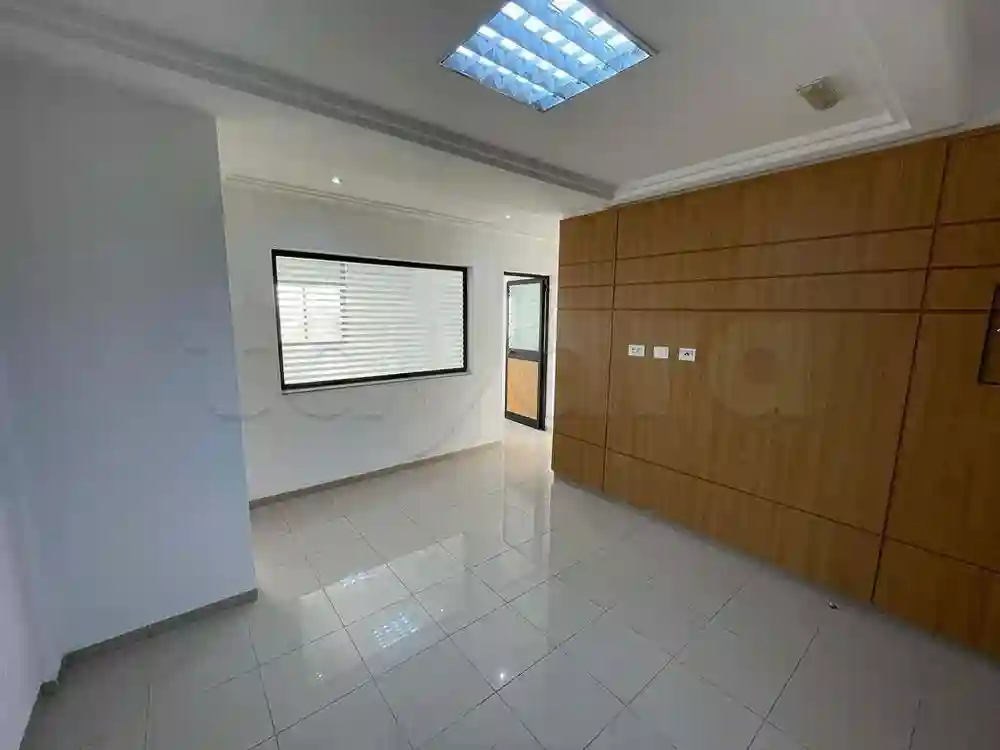 Bureau Hall+3 en Location - Vue 5