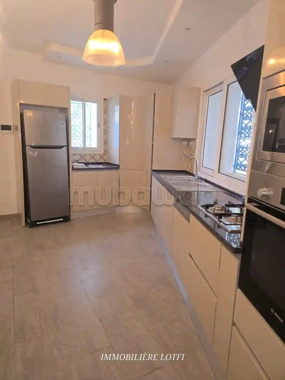 Coquette Maison à Louer à la Marsa - Vue 2