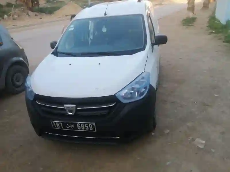 Dacia Dokker Diesel 2016 - Vue 5