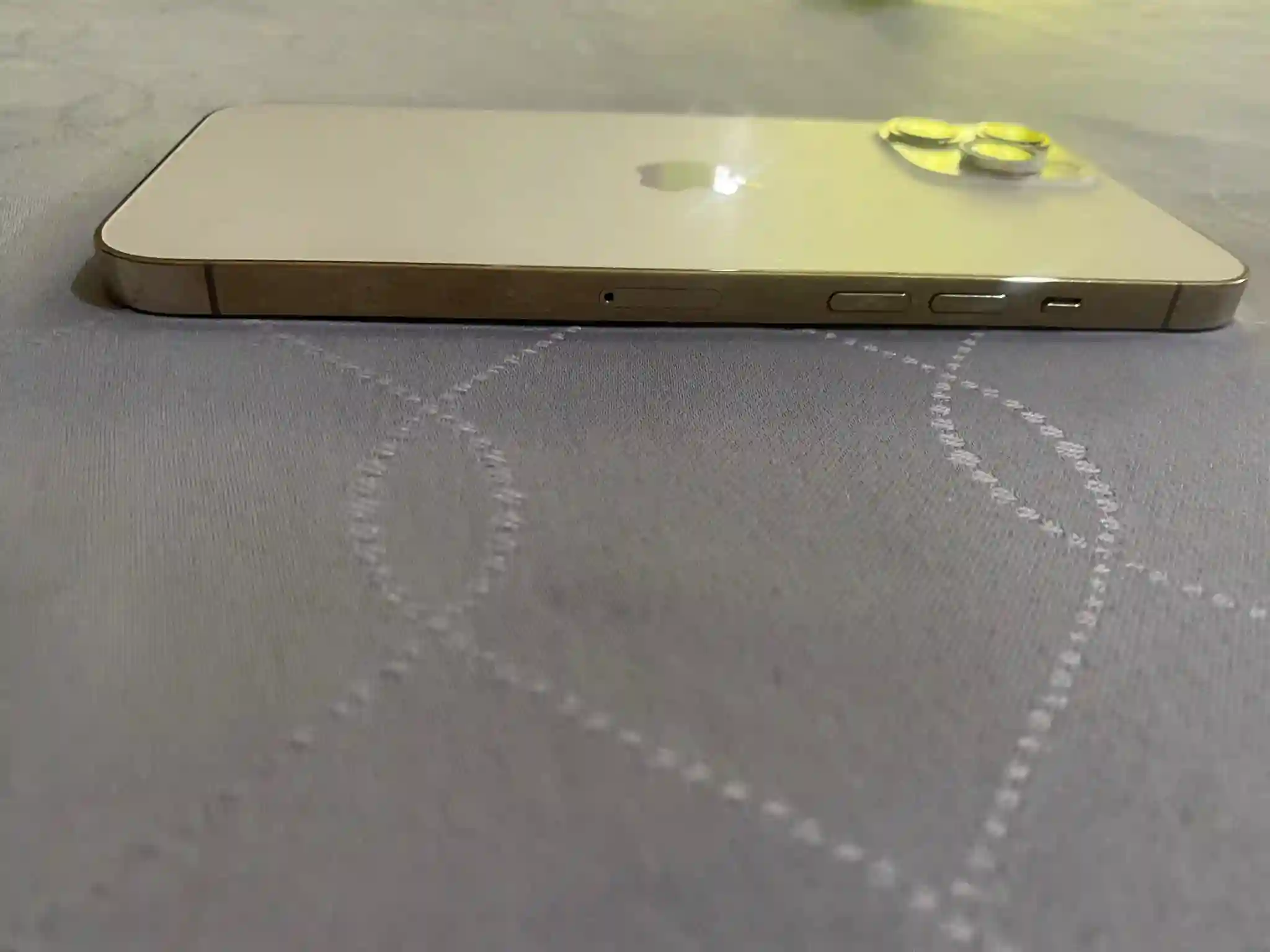 Iphone 12 pro max à Ben Arous - Vue 1