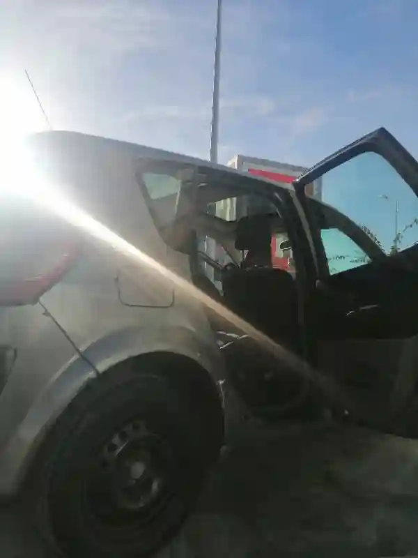 Renault Scenic Diesel 2005 - Vue 2