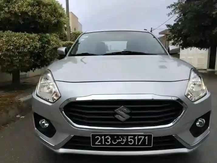 Suzuki Dzire Première Main EN Excellent État - Vue 7