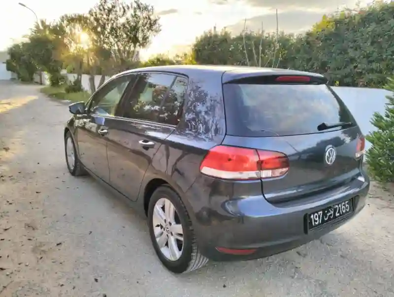 Volkswagen Golf 6 Essence 2012 - Vue 3