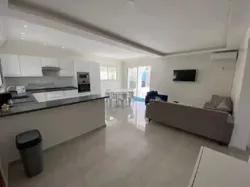 Location Appartement au Rdc Avec Piscine