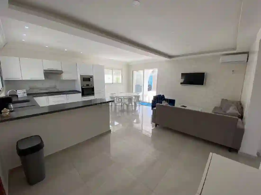 Location Appartement au Rdc Avec Piscine0