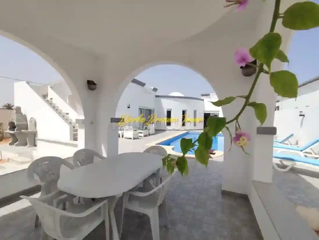 Villa Avec Piscine Privee a Deux pas de la Plage - Vue 1