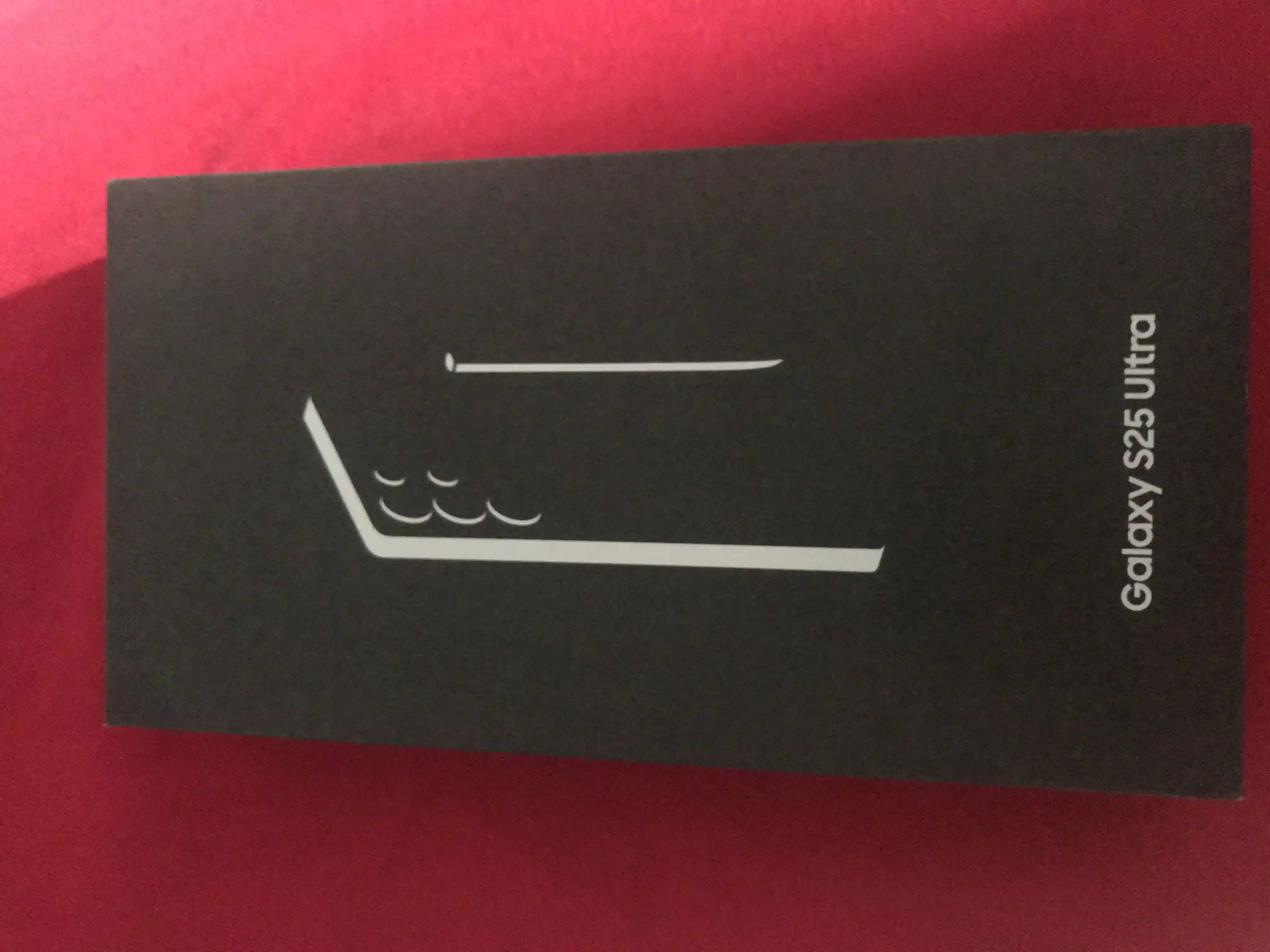 Samsung Galaxy s25 Ultra 5g à Le Bardo - Vue 2