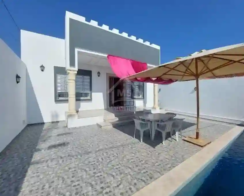 Une Villa Meublée Avec Piscine à Vendre à Hammamet 513553510