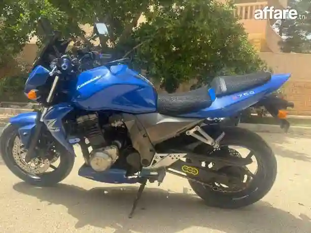Z750 - Vue 4