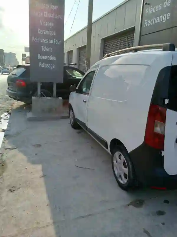 Dacia Dokker Diesel 2020 - Vue 4