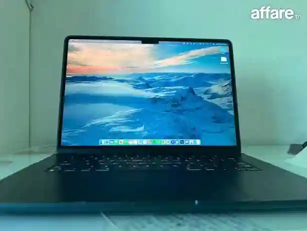 Apple Macbook Air M2 15" (minuit) 2023 - Vue 5