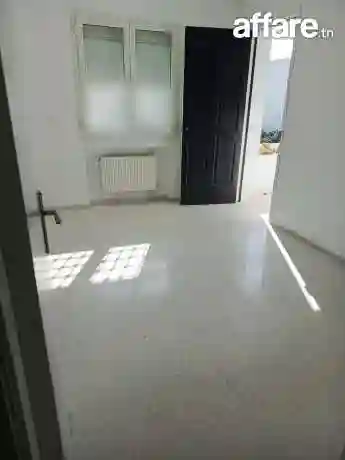 🛑🏠 Cité la Gazelle à Louer Spacieux Étage Villa S+3🛑🏠 - Vue 12