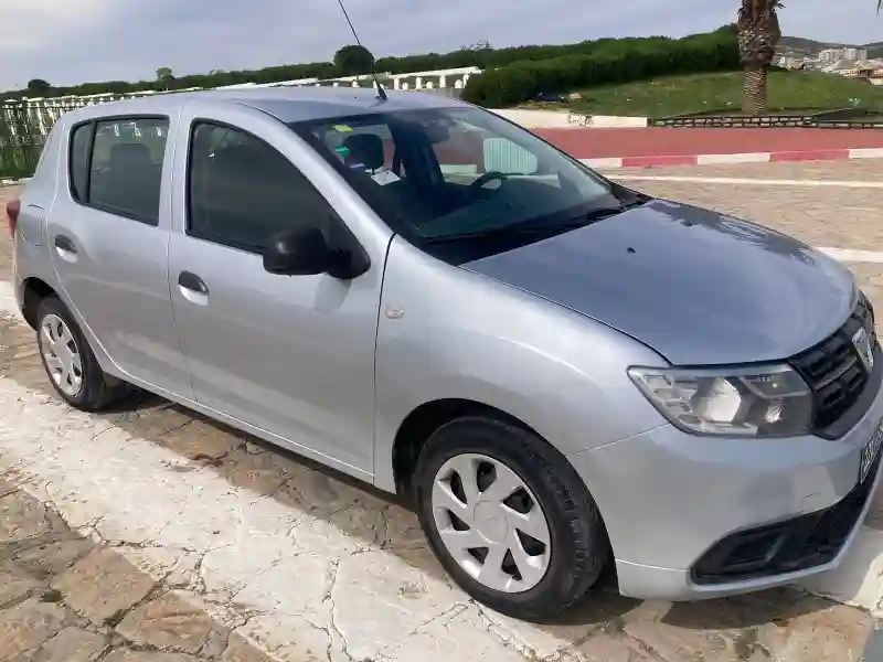 Dacia Sandero Essence 2021 - Vue 5