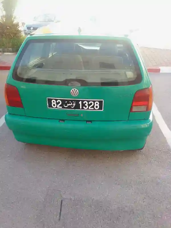 Volkswagen Polo Essence 1997 - Vue 8