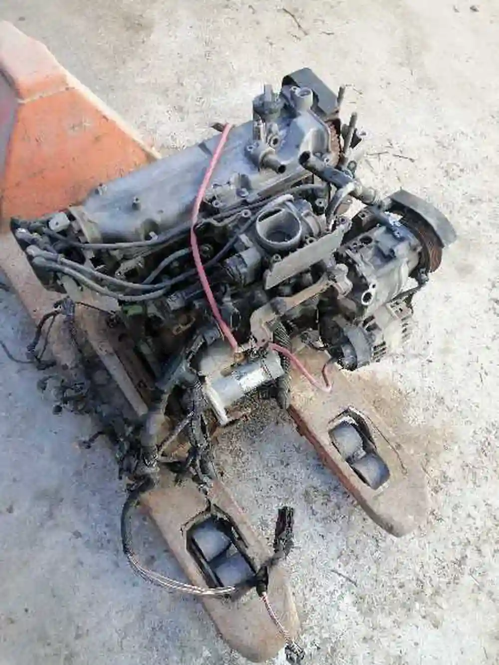 Moteur Fiat Punto(alternateur Compresseur Démarreur)56034696 - Vue 2