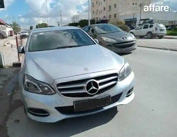 Mercedes E200 - Vue 4