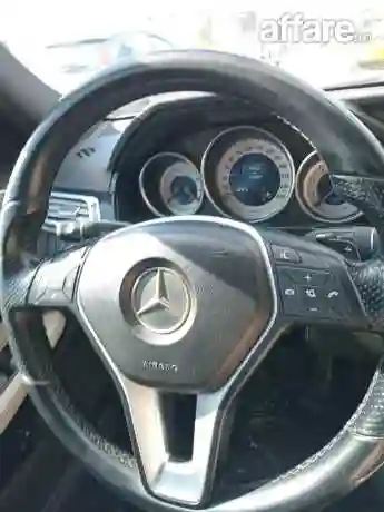 Mercedes E200 - Vue 9