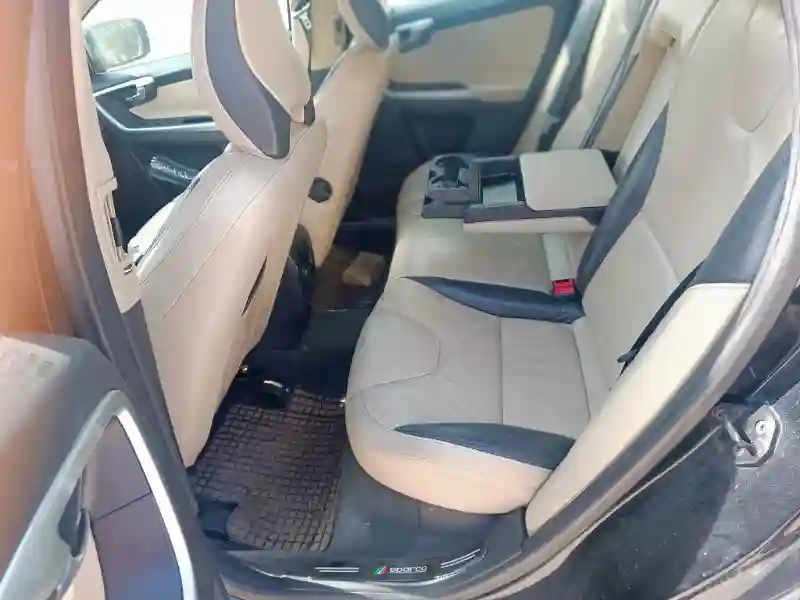 Volvo Xc60 Essence 2011 - Vue 5