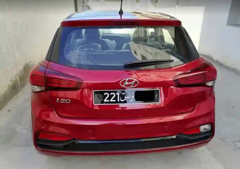 Hyundai I20 Essence 2021 - Vue 1