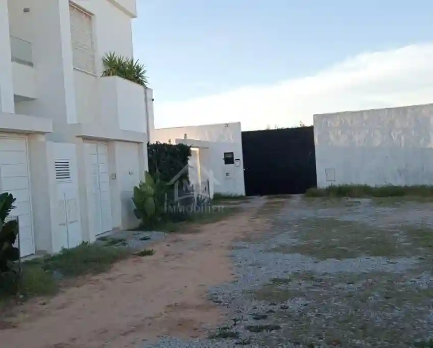 Un lot de Terrain de 500 m² à Hammamet à Vendre 51355351 - Vue 4