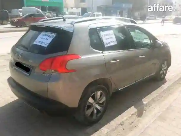 Peugeot 2008 SUV - Vue 4