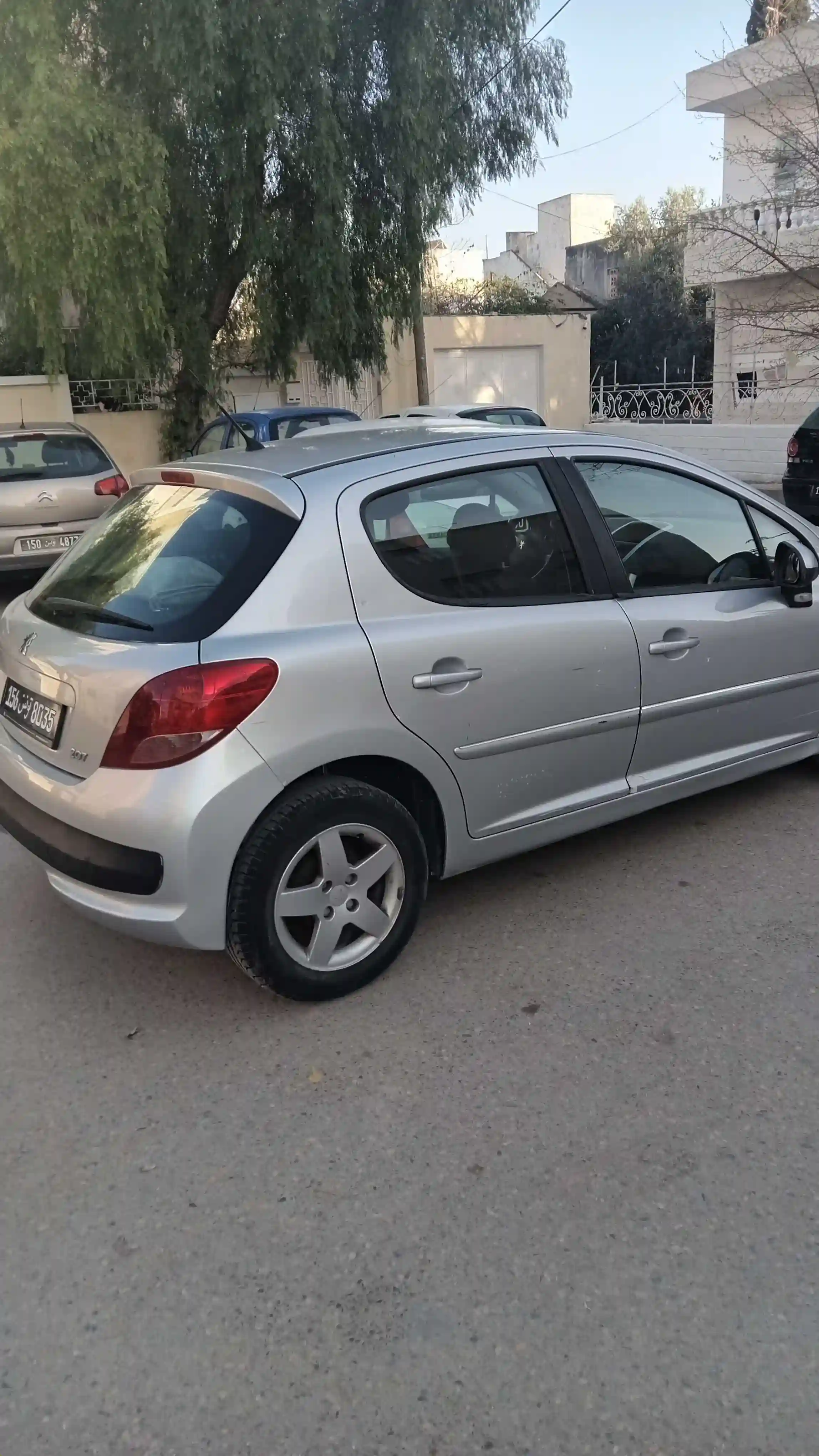 Peugeot 207 en Bonne État tt Options - Vue 3