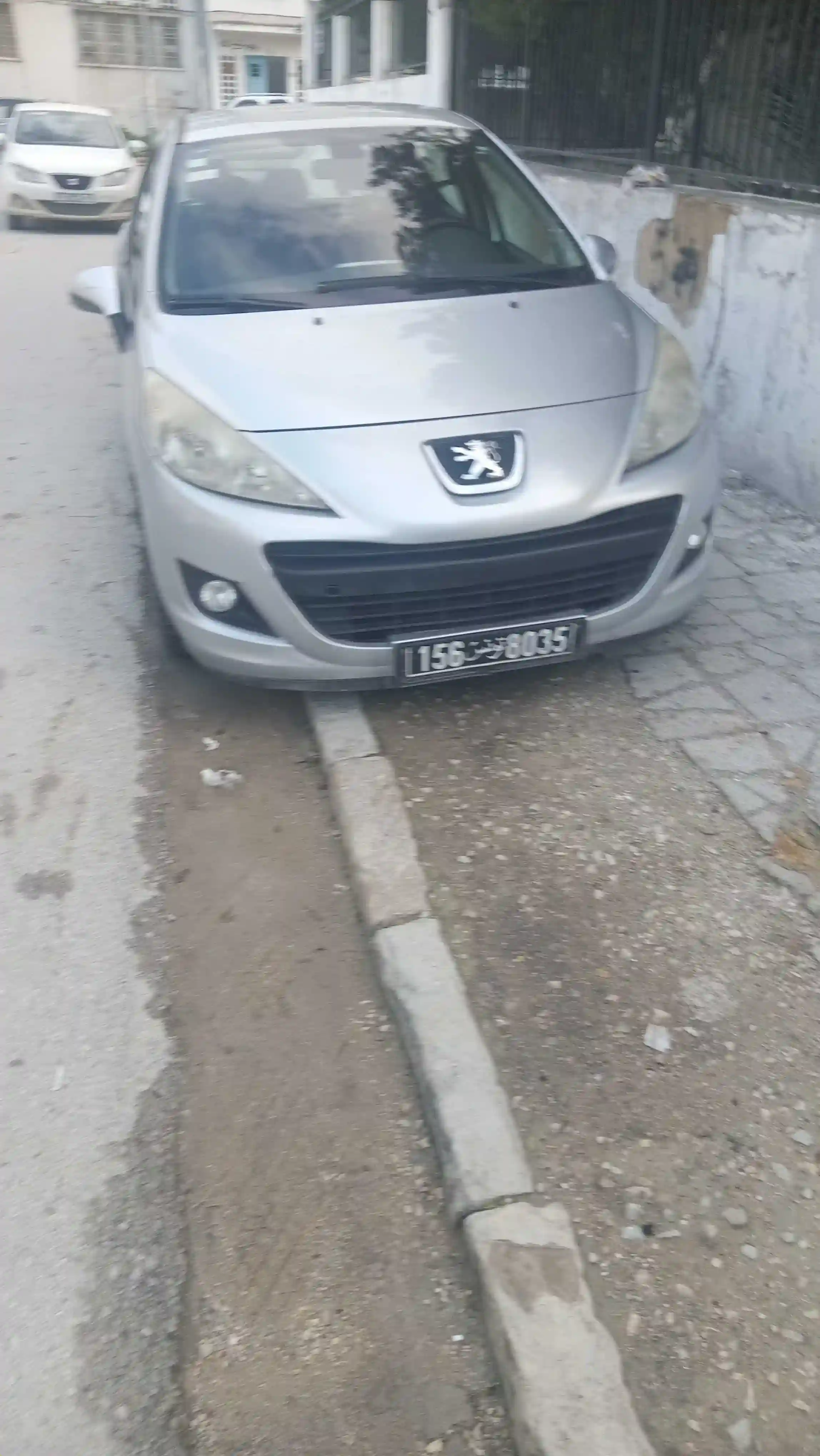 Peugeot 207 en Bonne État tt Options - Vue 6